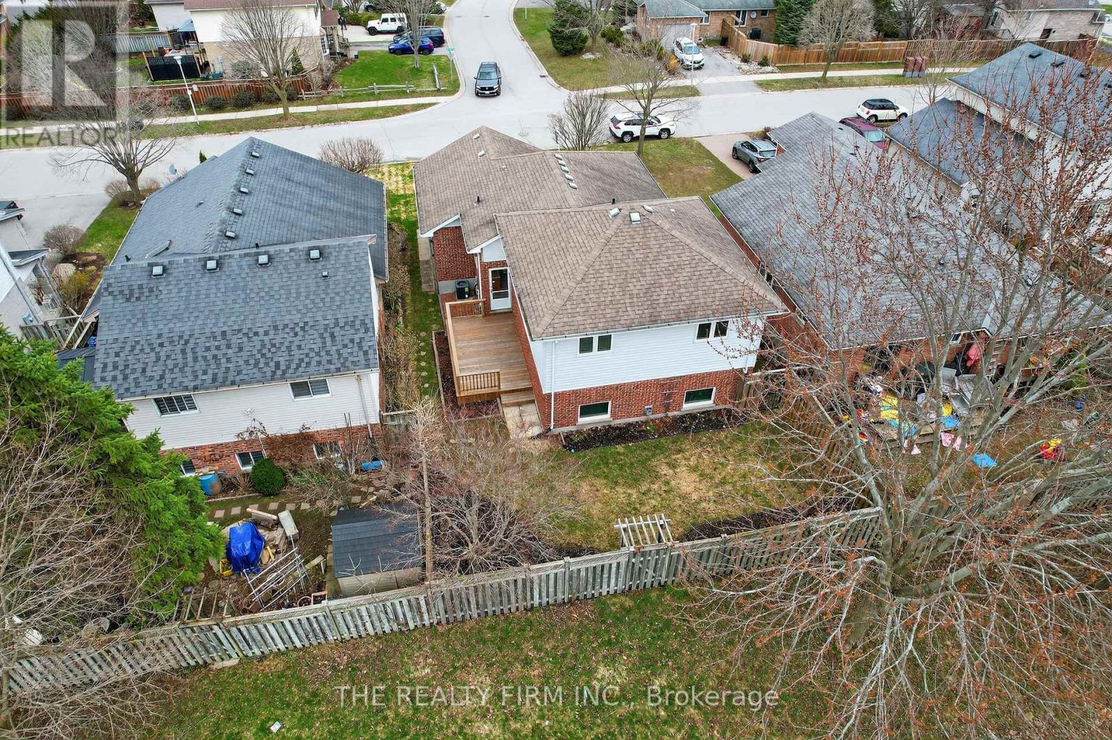 18 EULA WHITE PLACE Property Photo