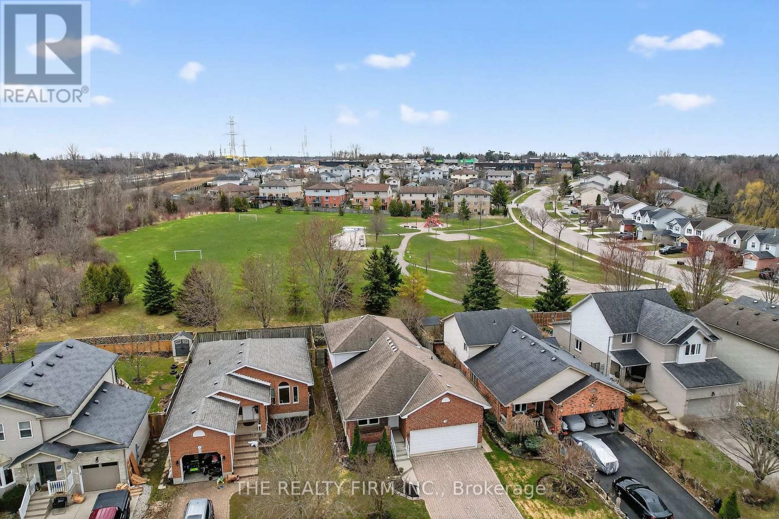 18 EULA WHITE PLACE Property Photo