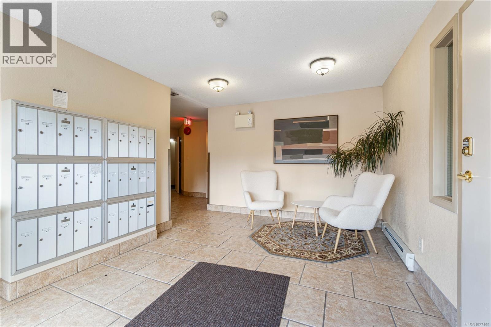 #405 240 MILTON ST - 34