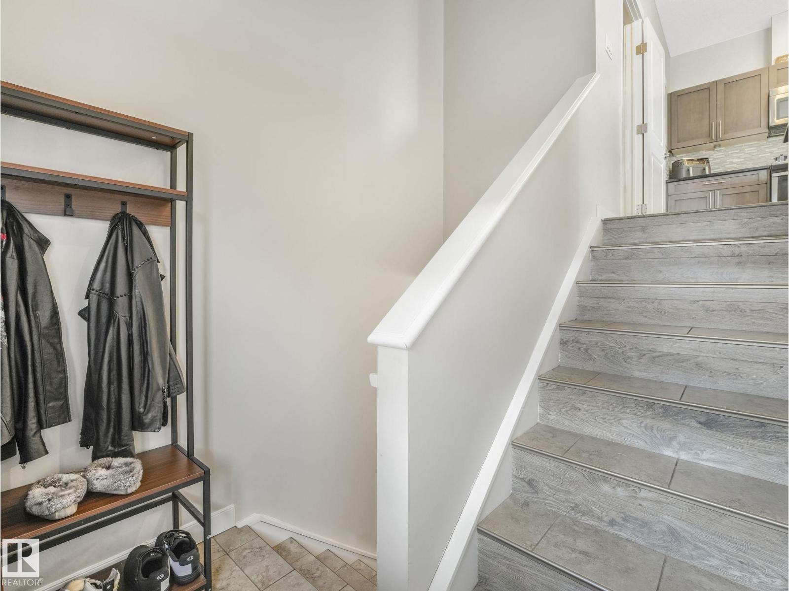 1304 GRAYBRIAR GR, Stony Plain