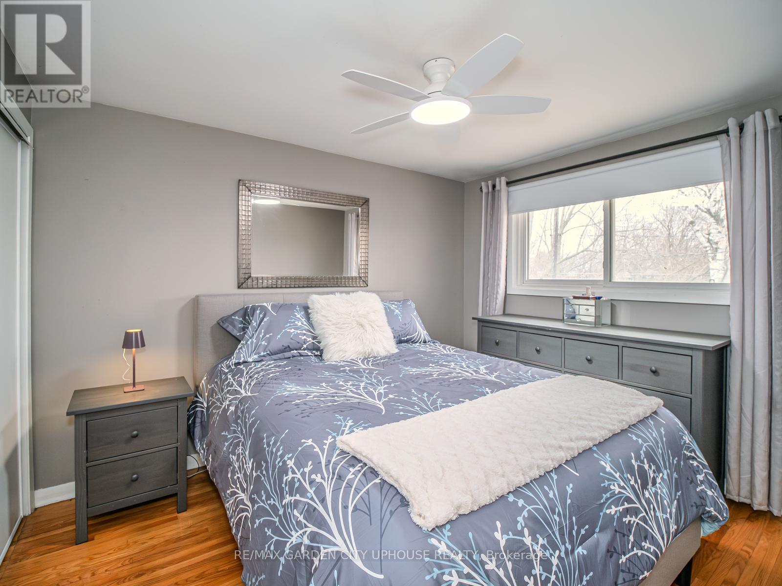 46 STRATHCONA DRIVE - 11