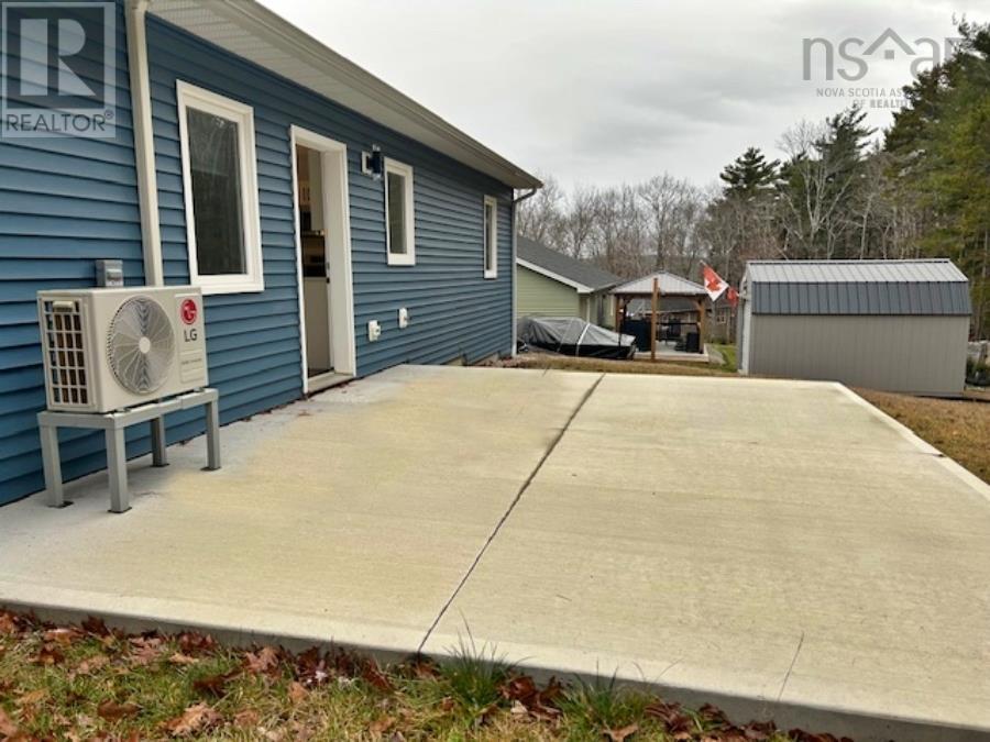 Property 8 of 30 of 144 Winburn Avenue, Northwood Estates