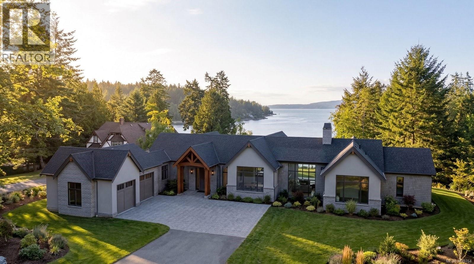 2839 Oceanside Lane - 1