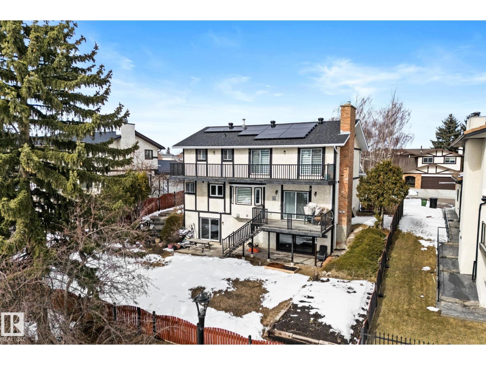 10673 161 AV NW, Edmonton