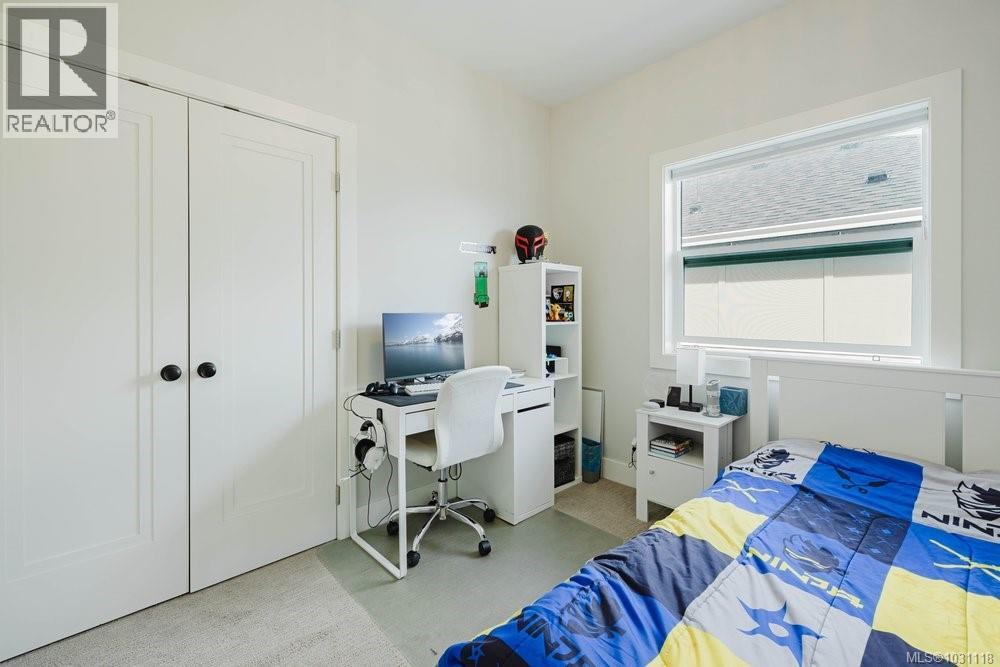 2399 AZURITE CRES - 23