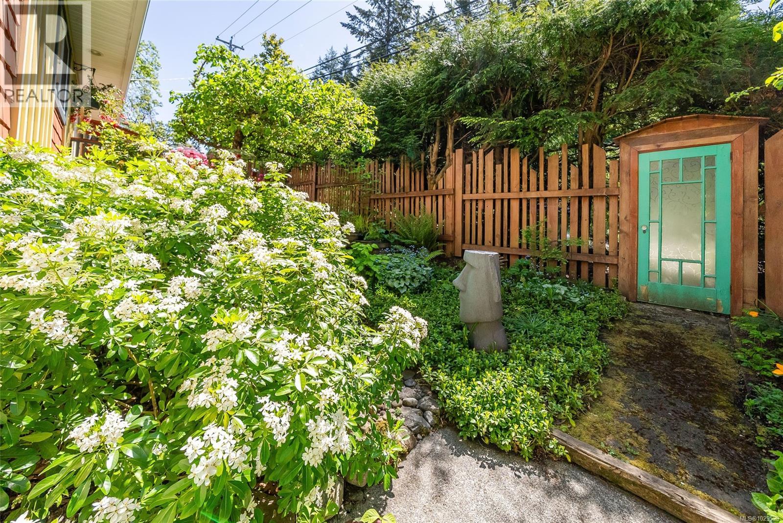 3259 DOLPHIN DR - 13