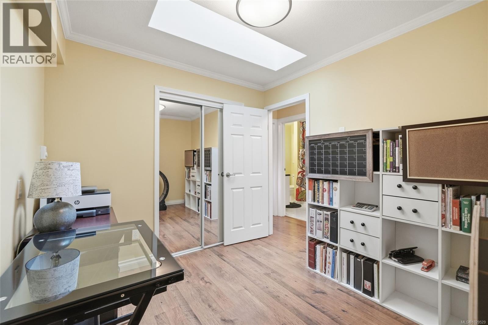 3259 DOLPHIN DR - 30