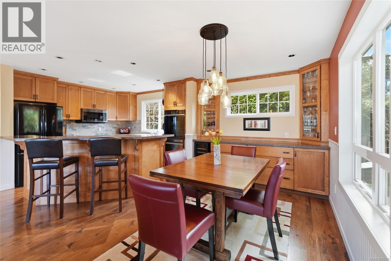 3259 Dolphin Dr - 4