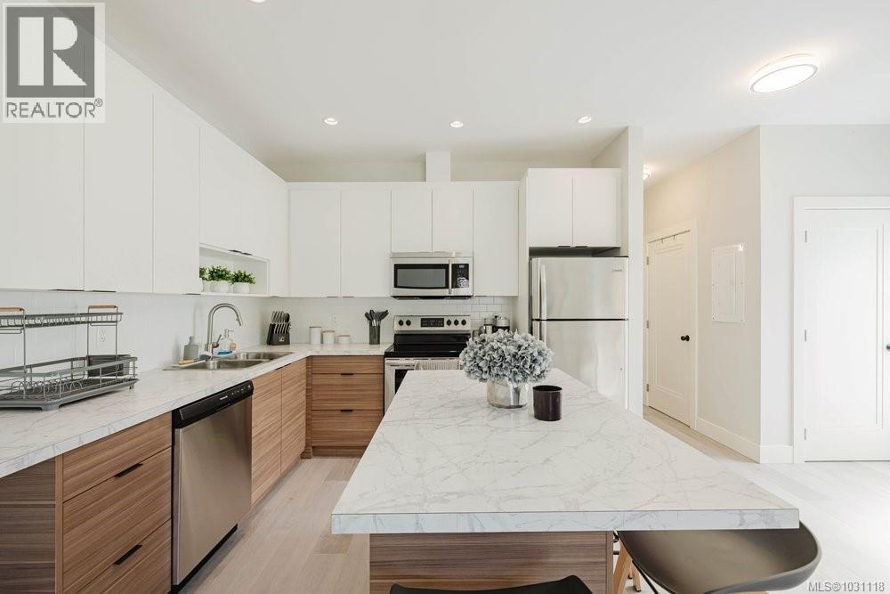 2399 AZURITE CRES - 40