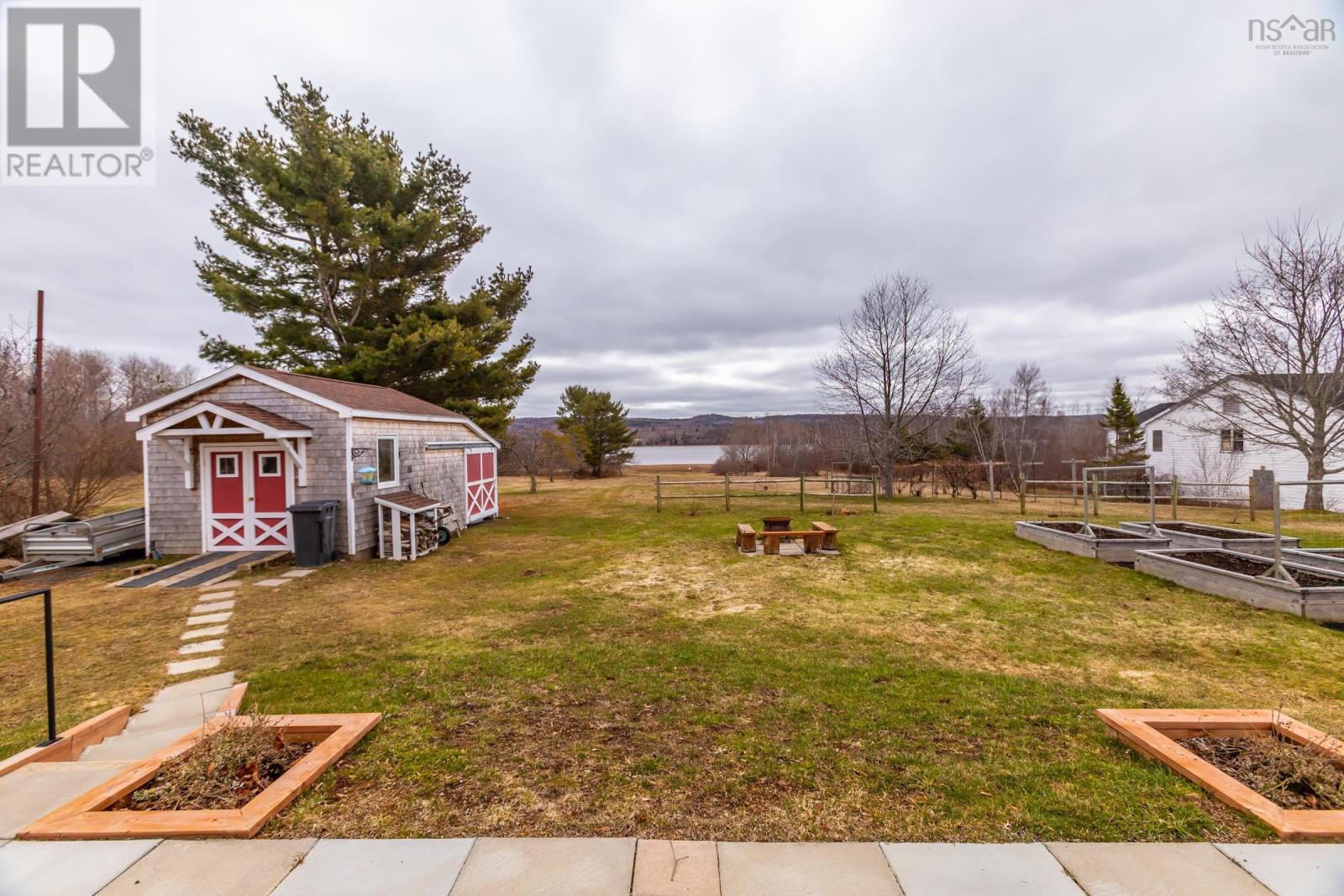 Property 36 of 39 of 5050 Granville Road