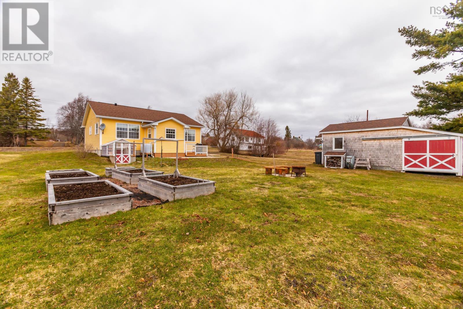 Property 37 of 39 of 5050 Granville Road