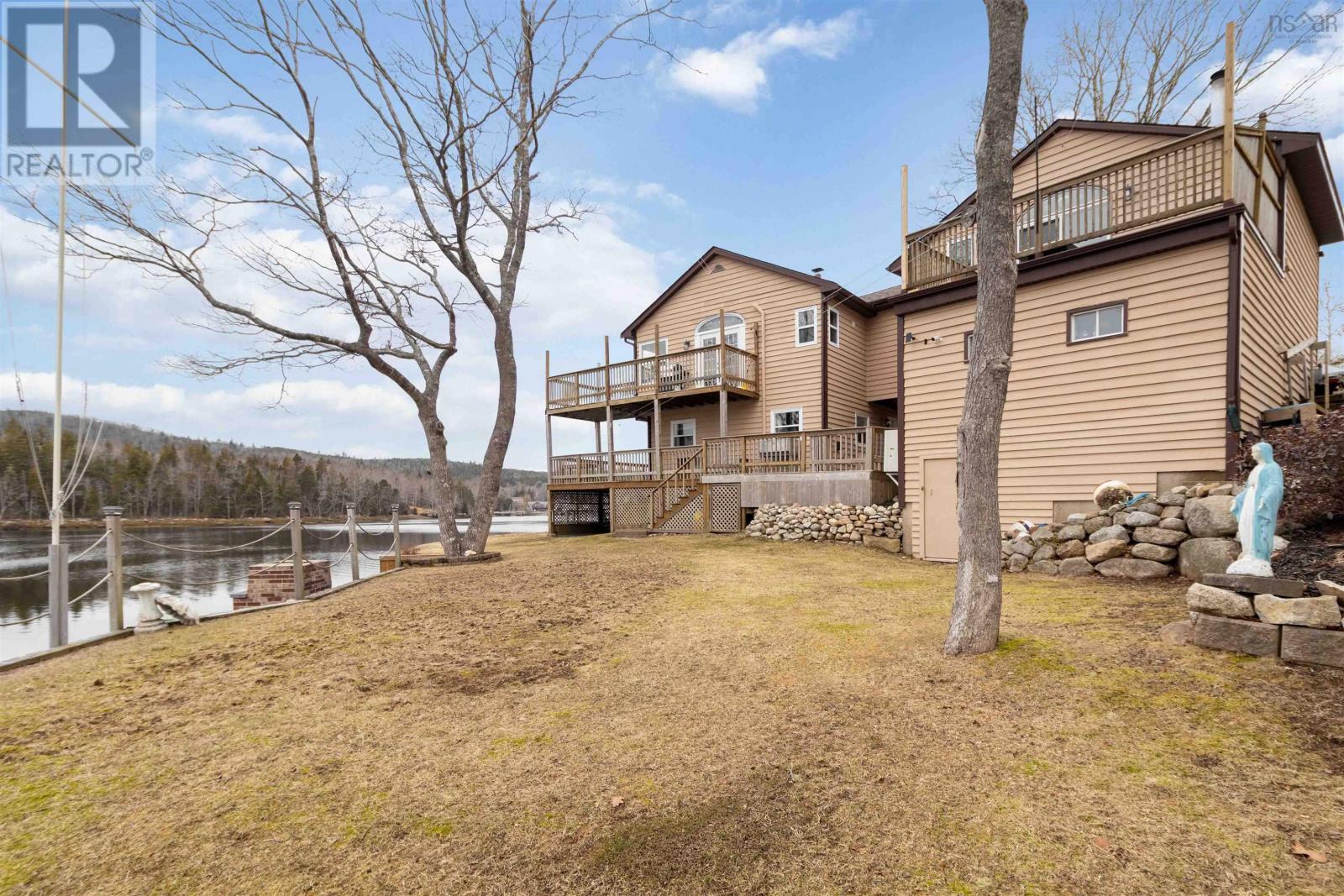 Property 10 of 43 of 149 Todds Island Road