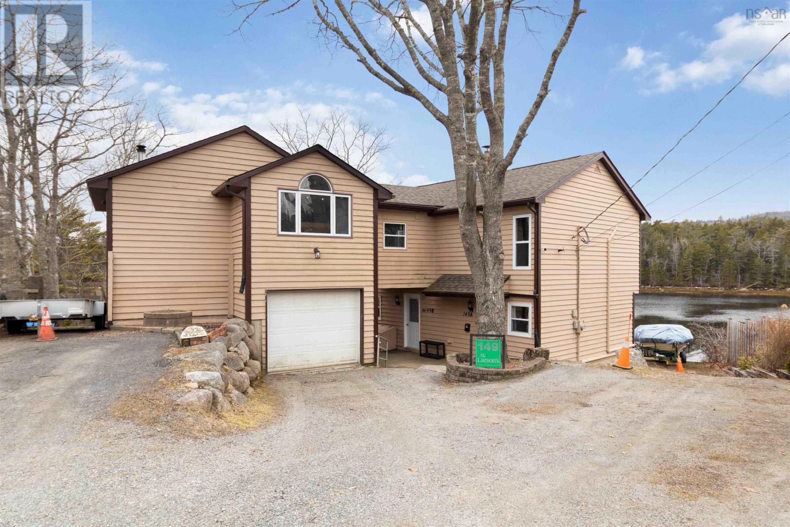 Property 8 of 43 of 149 Todds Island Road