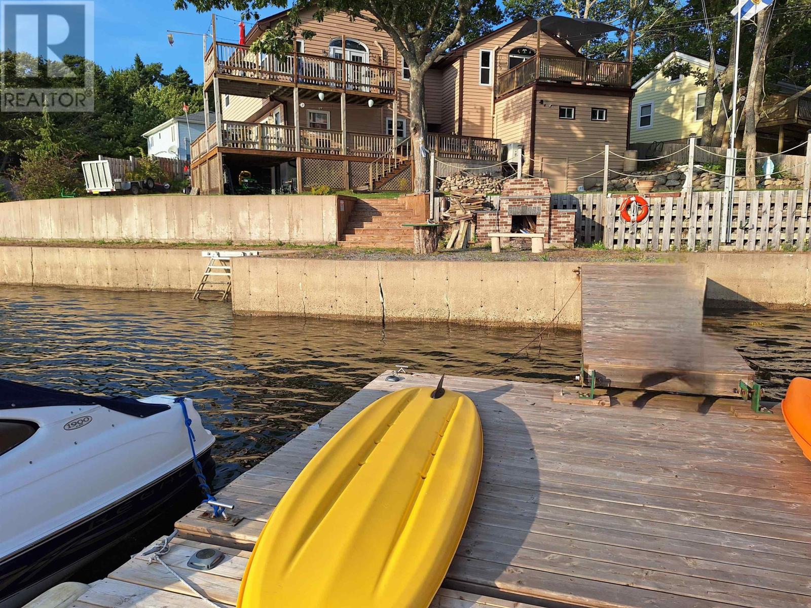 Property photo of 149 Todds Island Road