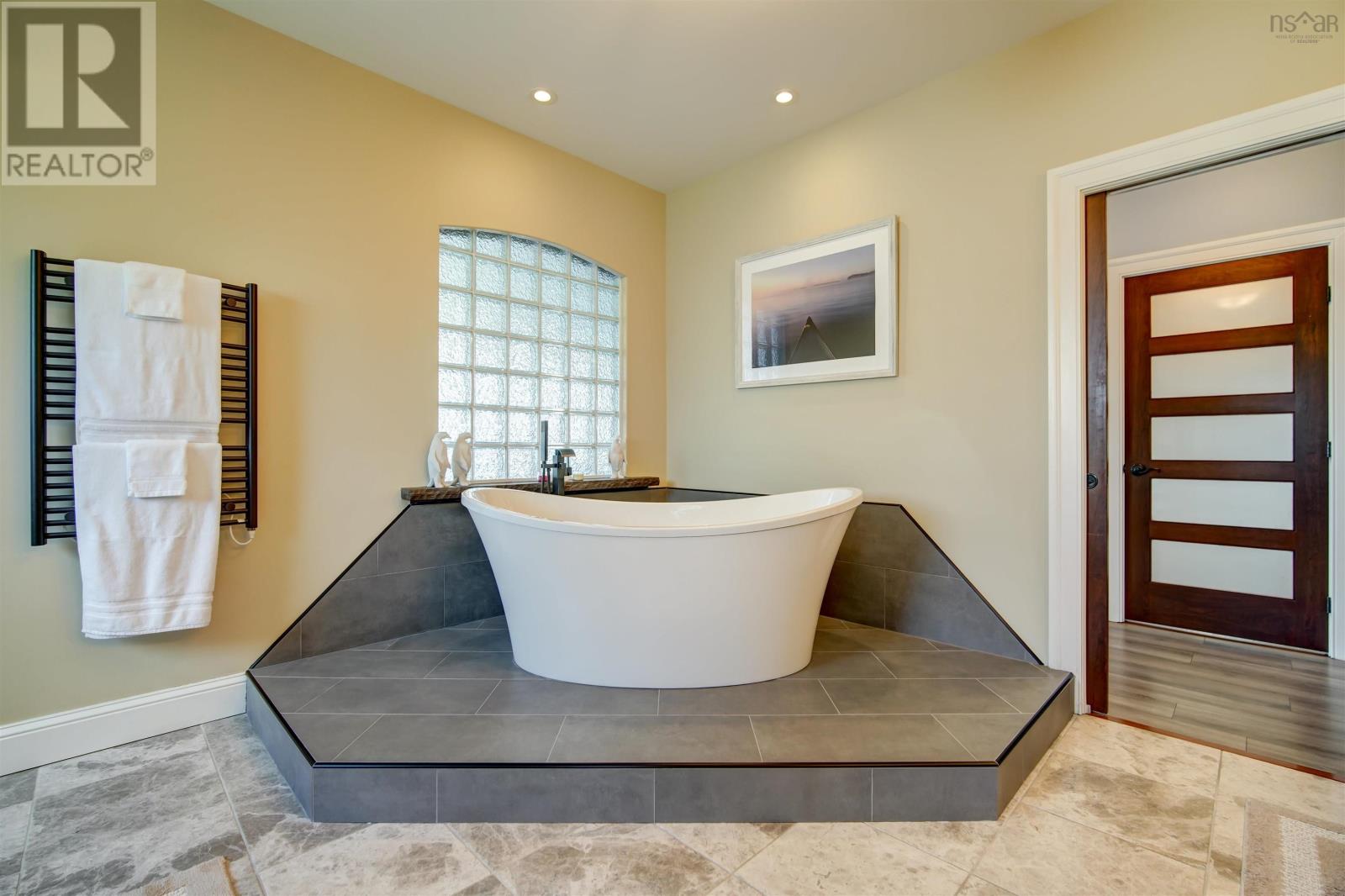 Property 22 of 47 of 185 Fergusons Cove Road