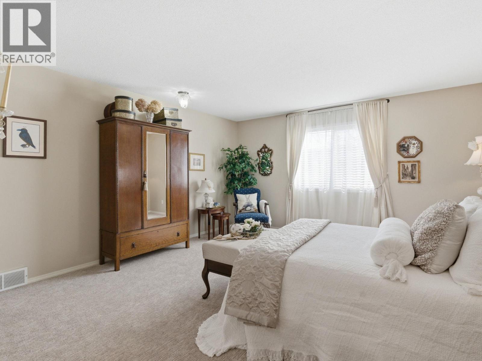 116 650 Lexington Drive, Kelowna