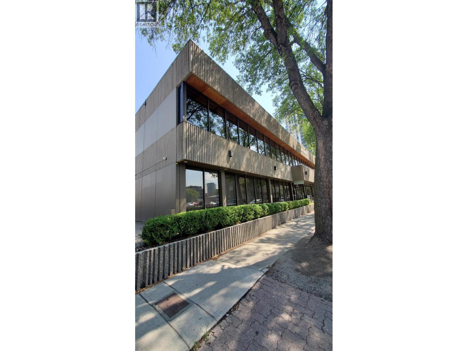 202 1433 St. Paul Street, Kelowna