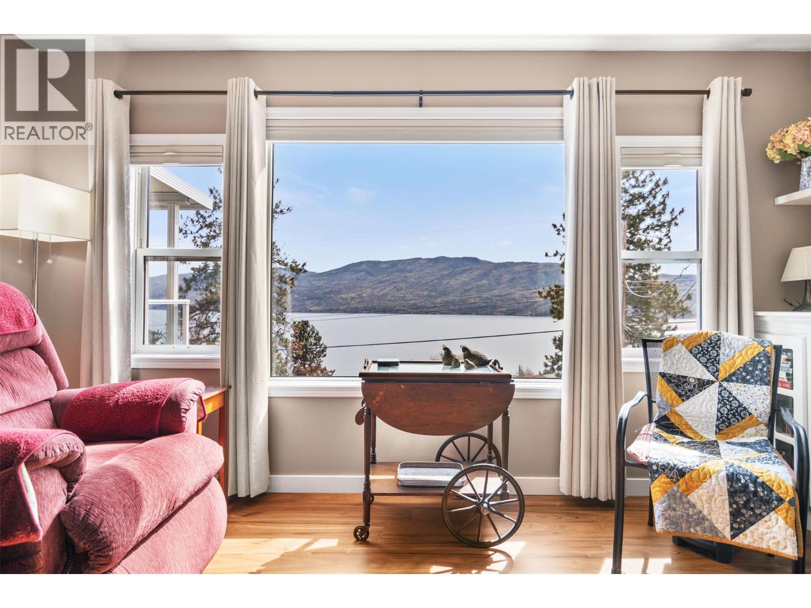 5288 Clarence Road, Peachland