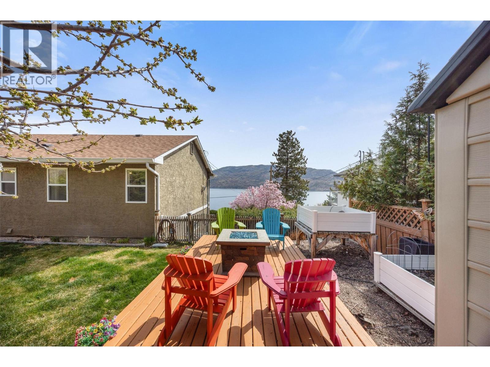 5288 Clarence Road, Peachland