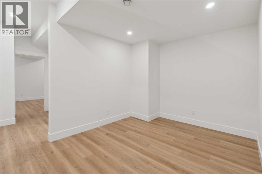 Single Family House for Sale in   Street SW Altadore Calgary 