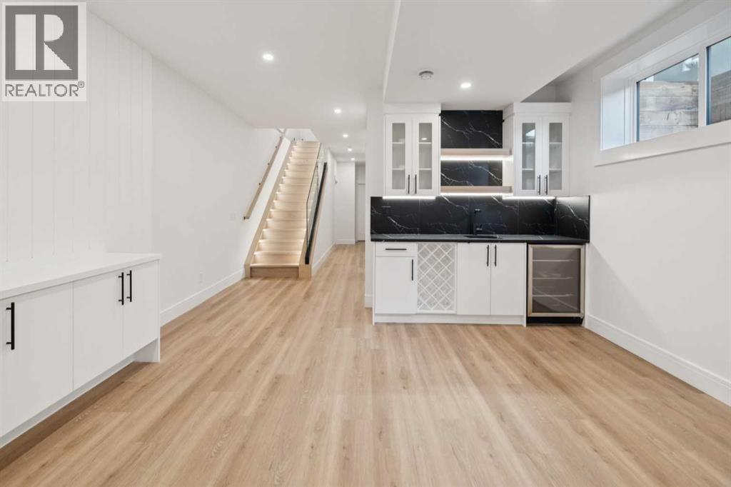 Single Family House for Sale in   Street SW Altadore Calgary 