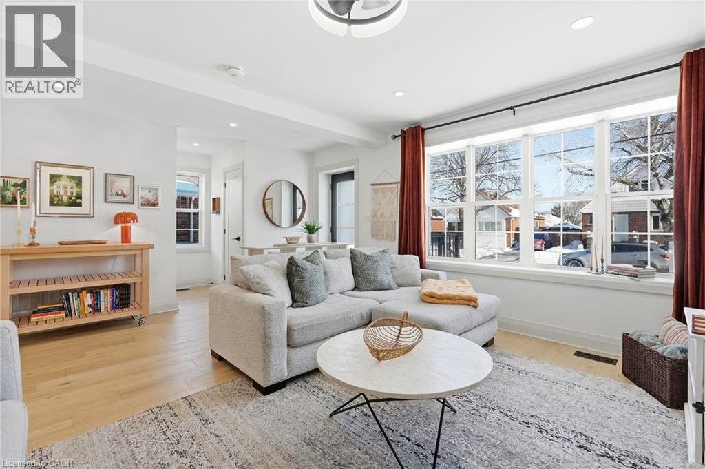 286 EAST 18TH Street - 10
