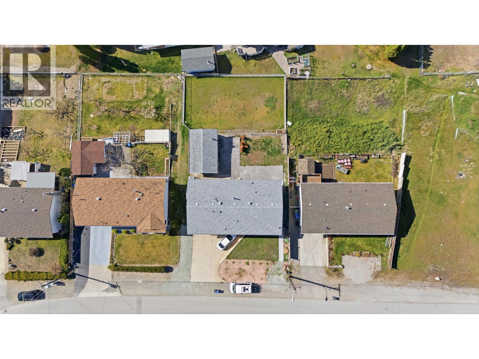 8913 JUBILEE Drive, Osoyoos