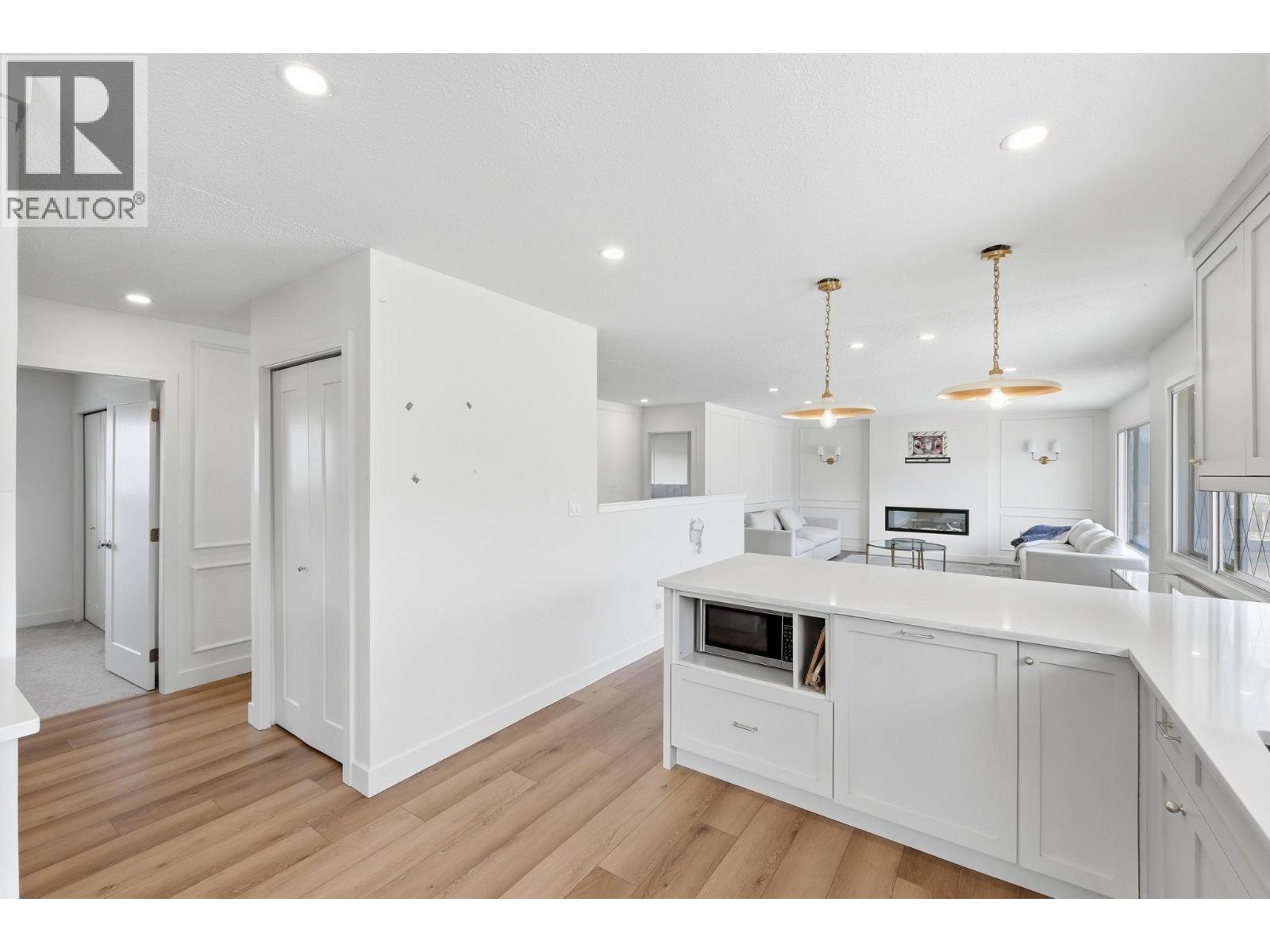 8913 JUBILEE Drive, Osoyoos