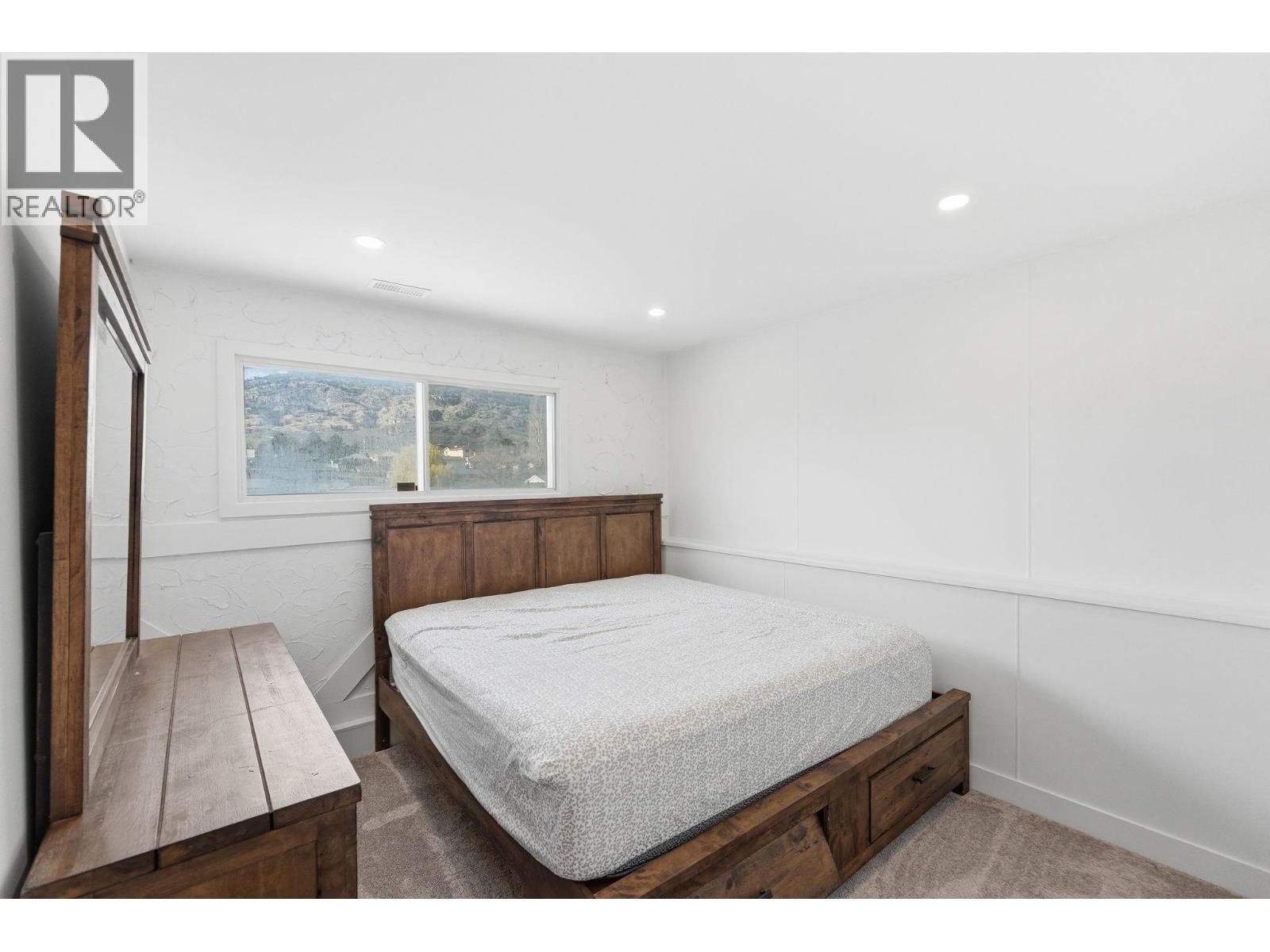 8913 JUBILEE Drive, Osoyoos