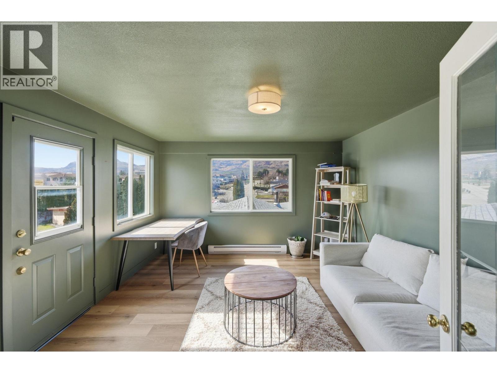 8913 JUBILEE Drive, Osoyoos