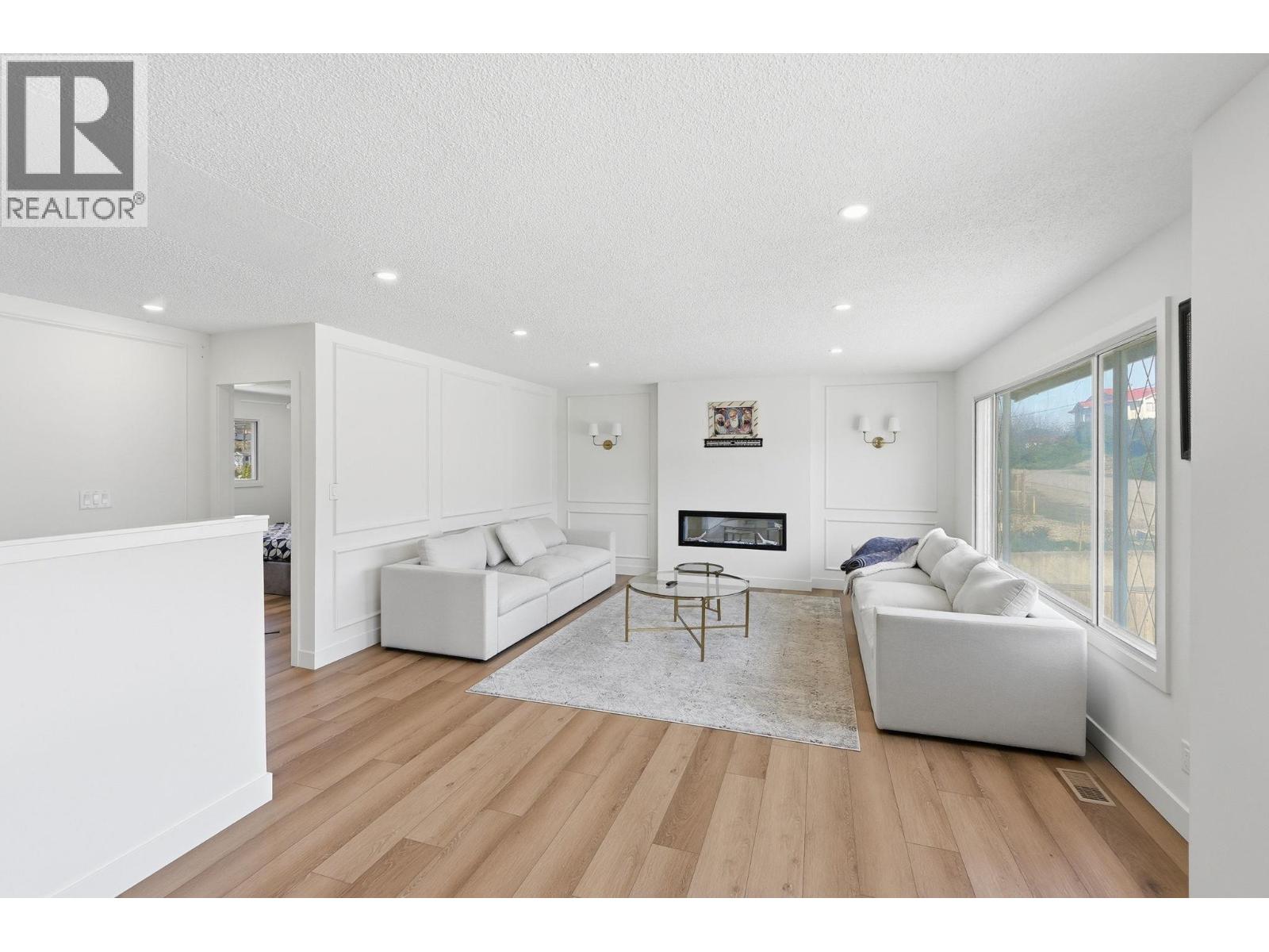 8913 JUBILEE Drive, Osoyoos