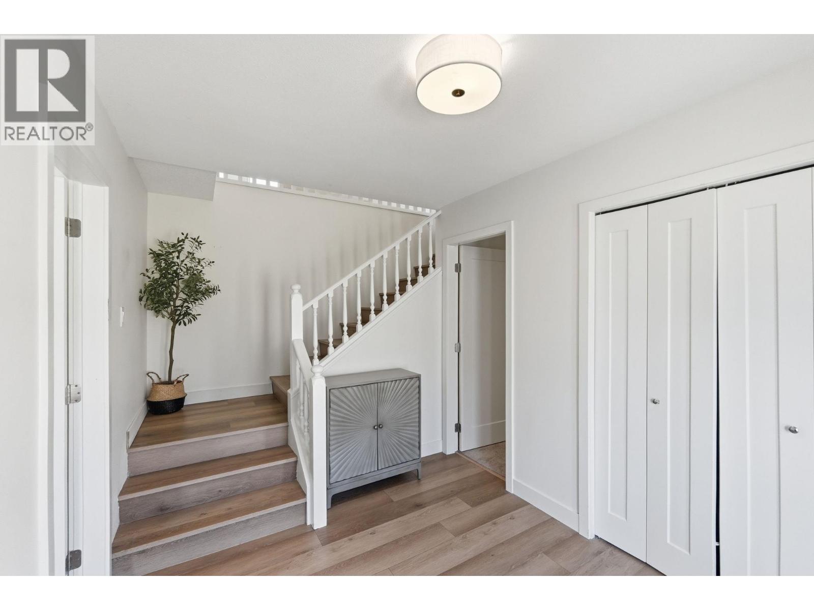 8913 JUBILEE Drive, Osoyoos