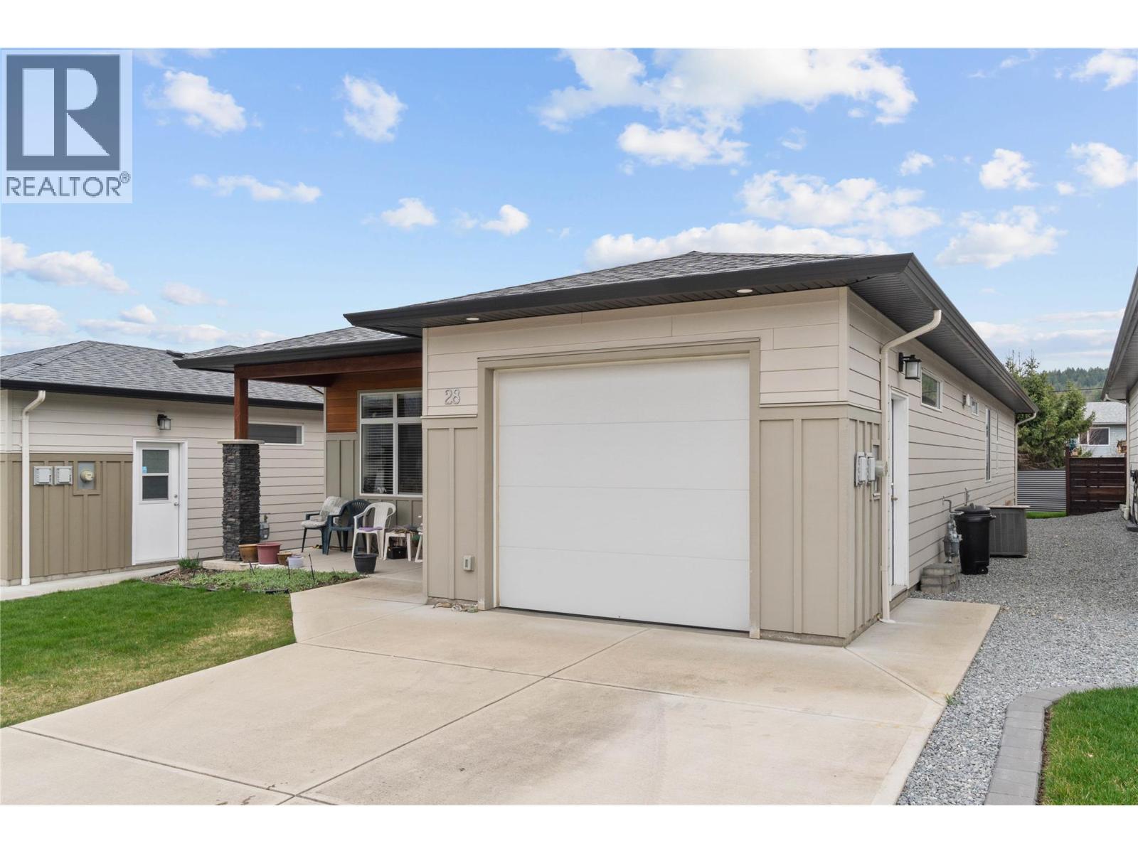 1611 10 Street SW Unit# 28, Salmon Arm