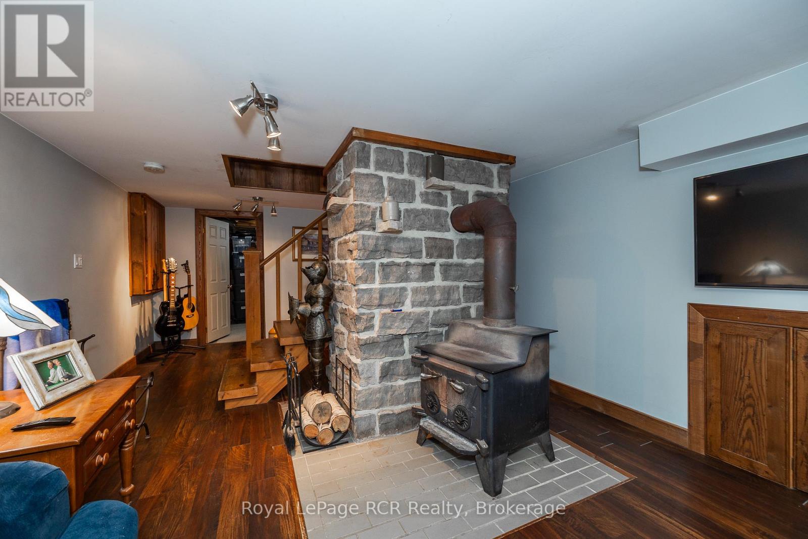 552691 GREY ROAD 23