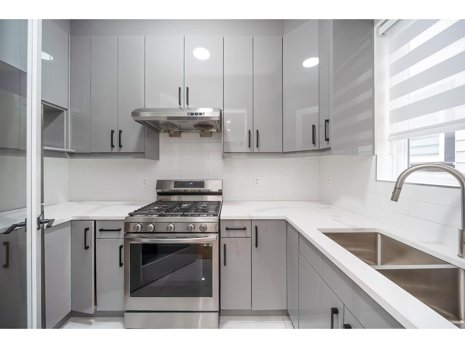 7817 197 STREET, Langley