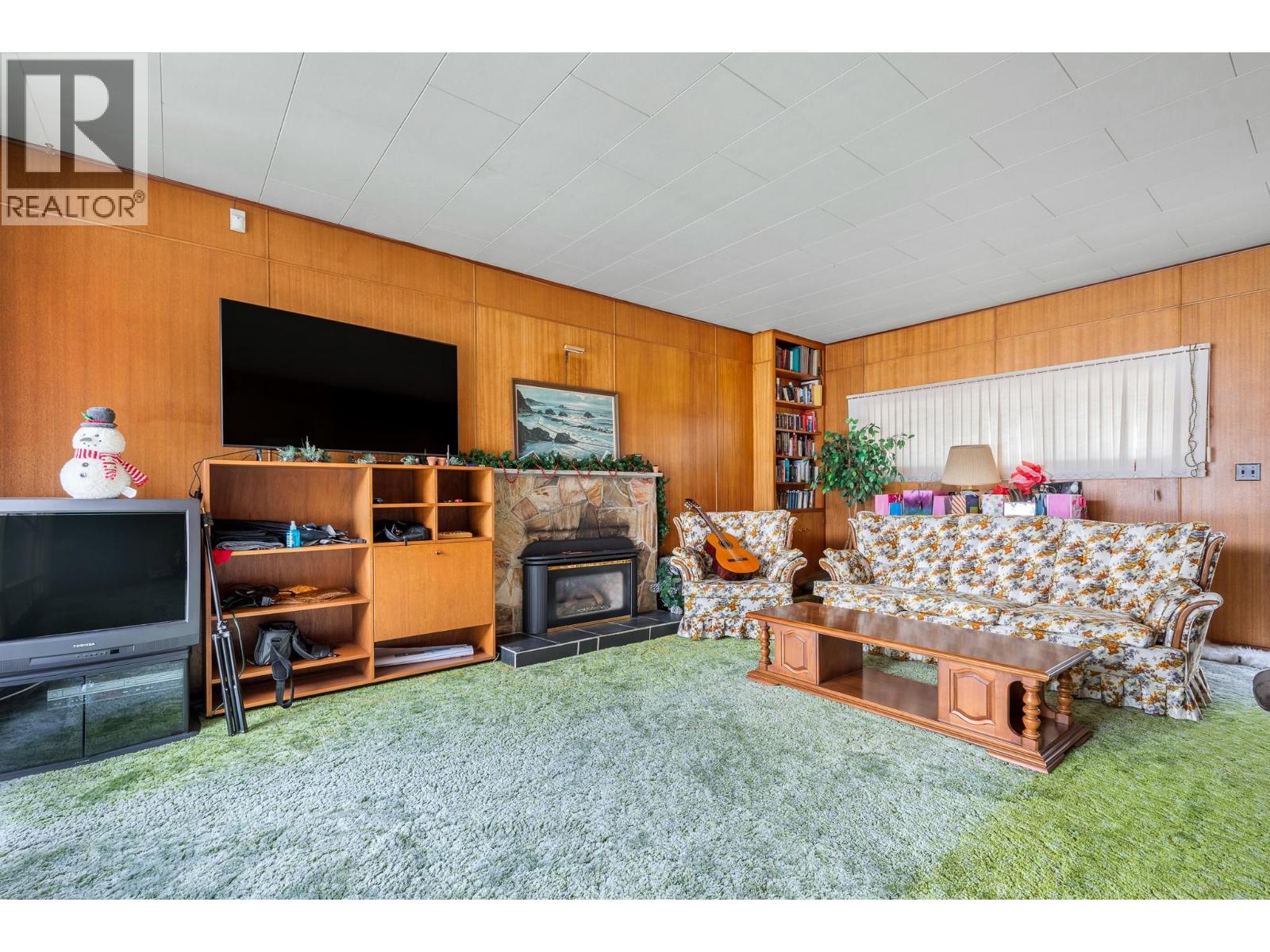  8121 Okanagan Landing Road, Vernon