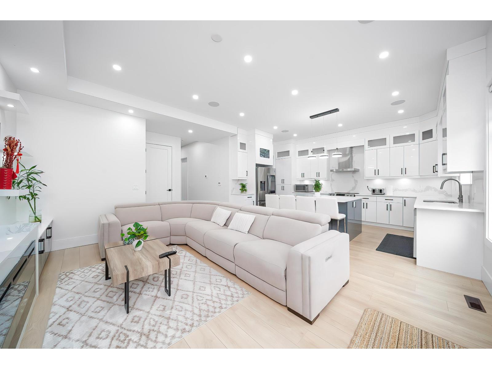 7817 197 STREET, Langley