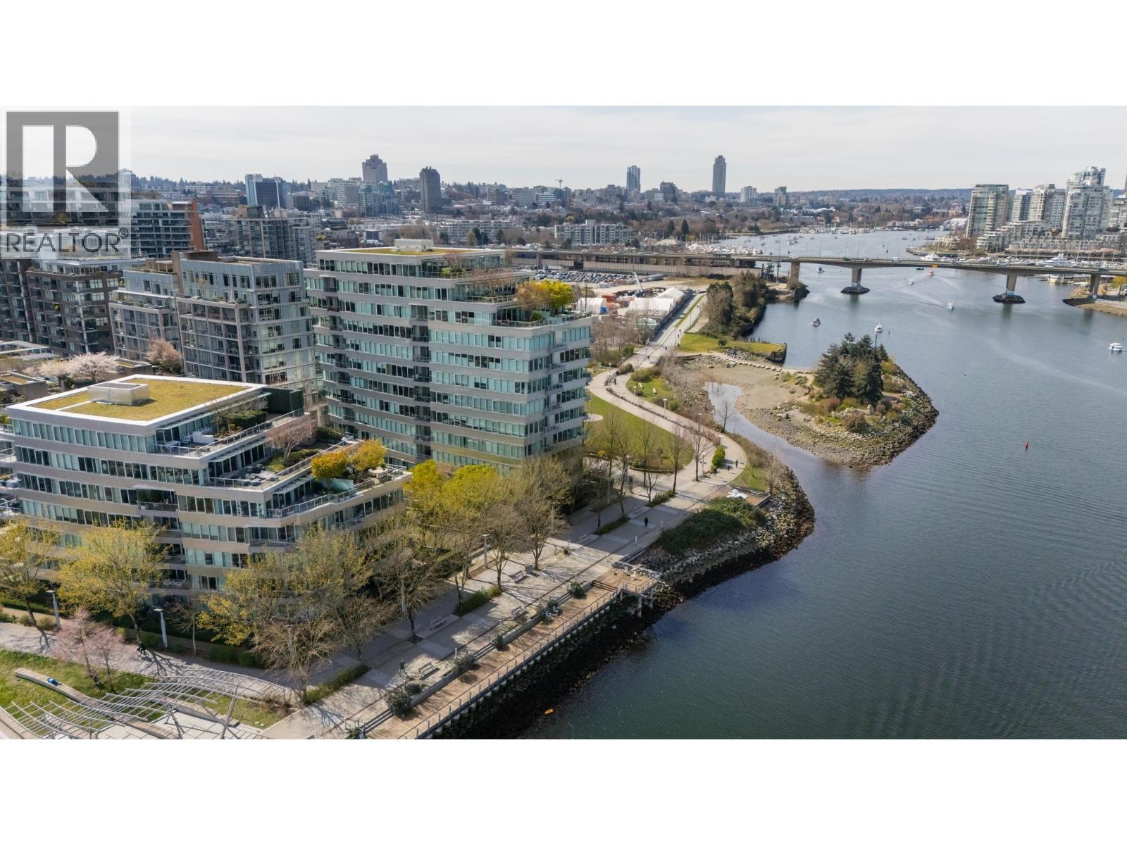 603 181 ATHLETES WAY, Vancouver