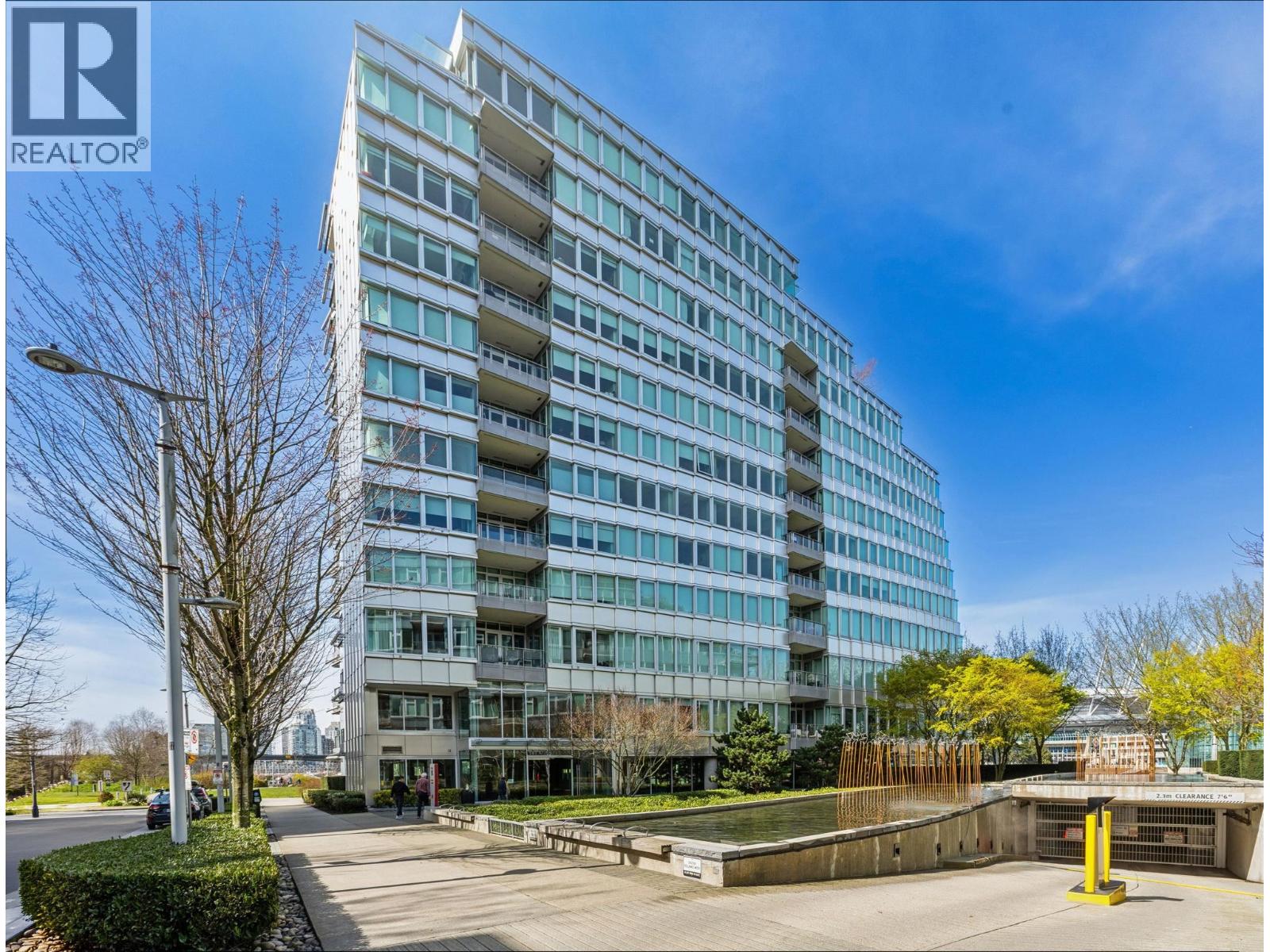 603 181 ATHLETES WAY, Vancouver