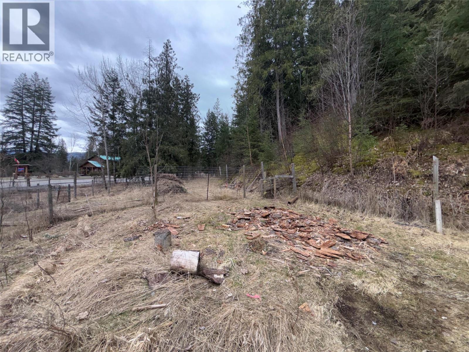  150 North Fork Road, Cherryville