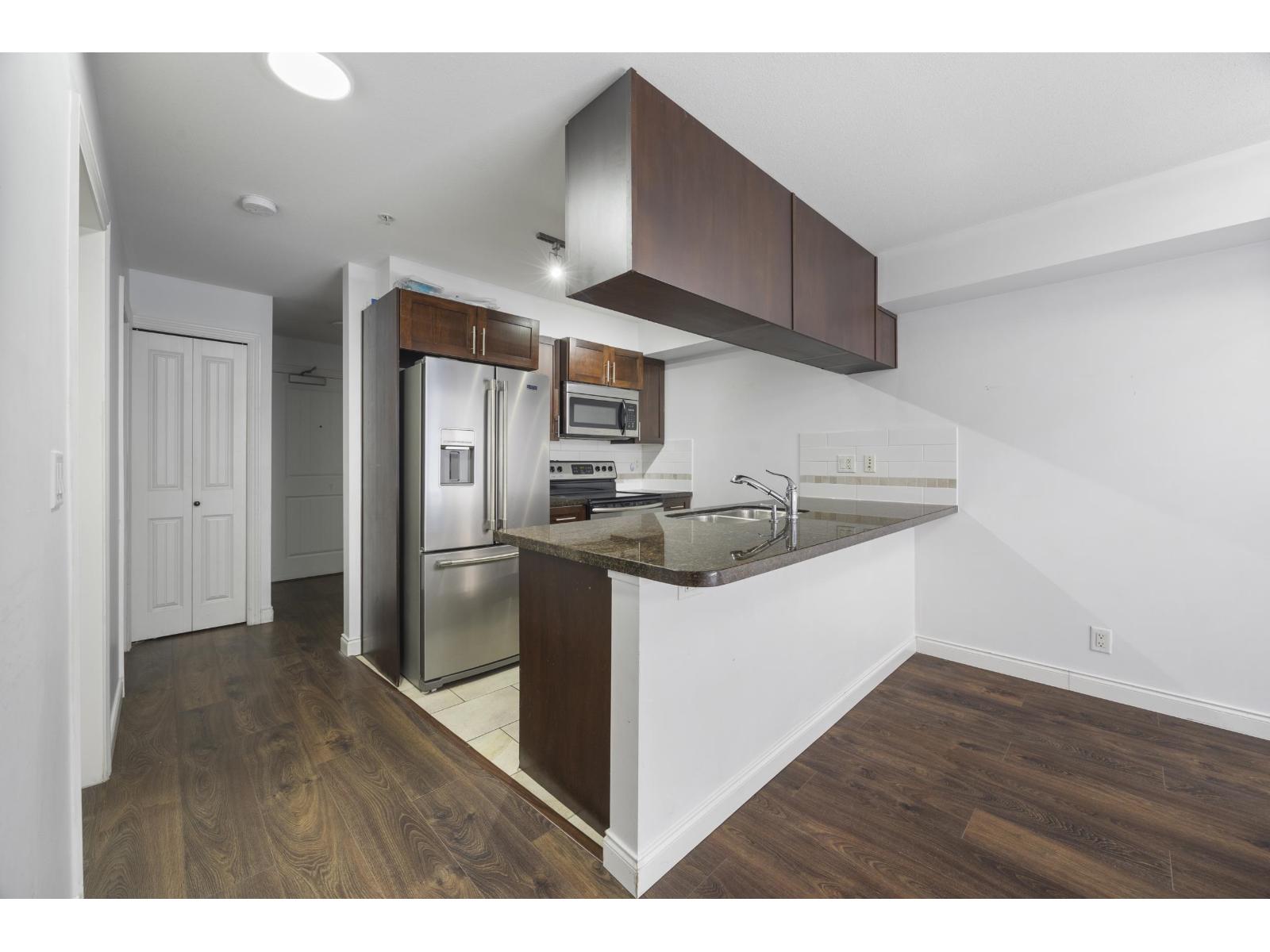 140 5660 201A STREET, Langley