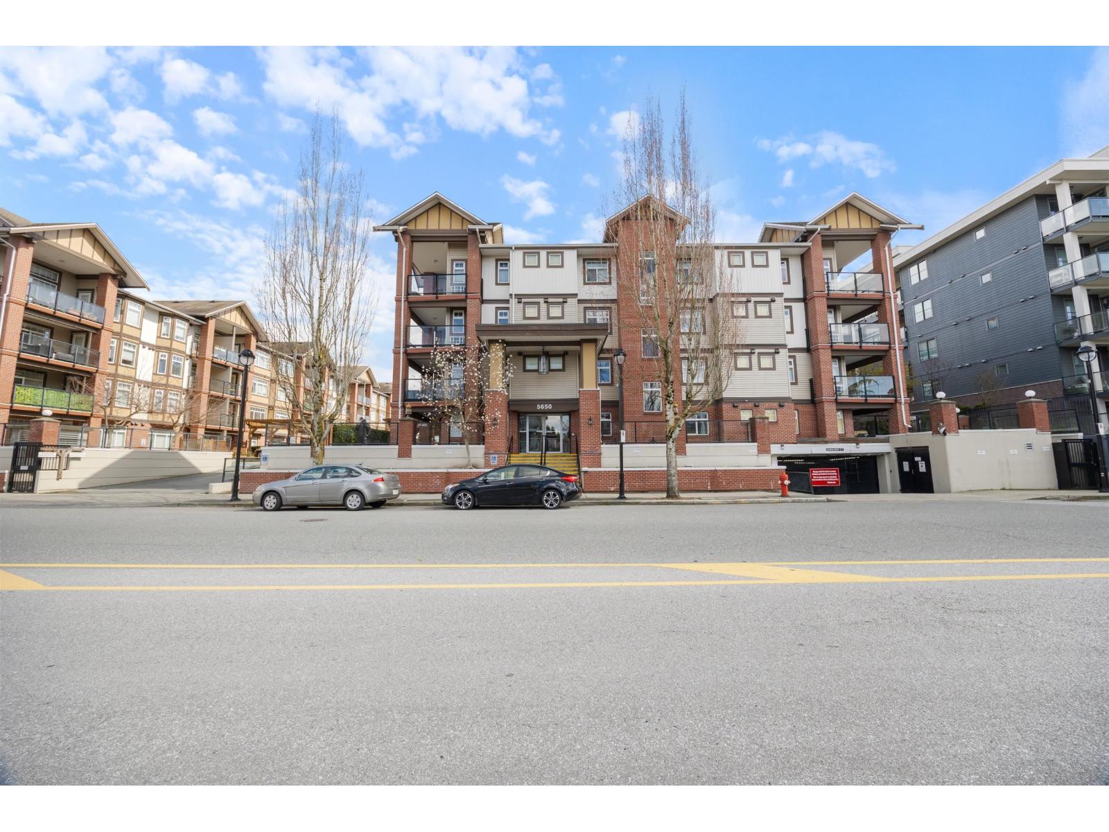 140 5660 201A STREET, Langley