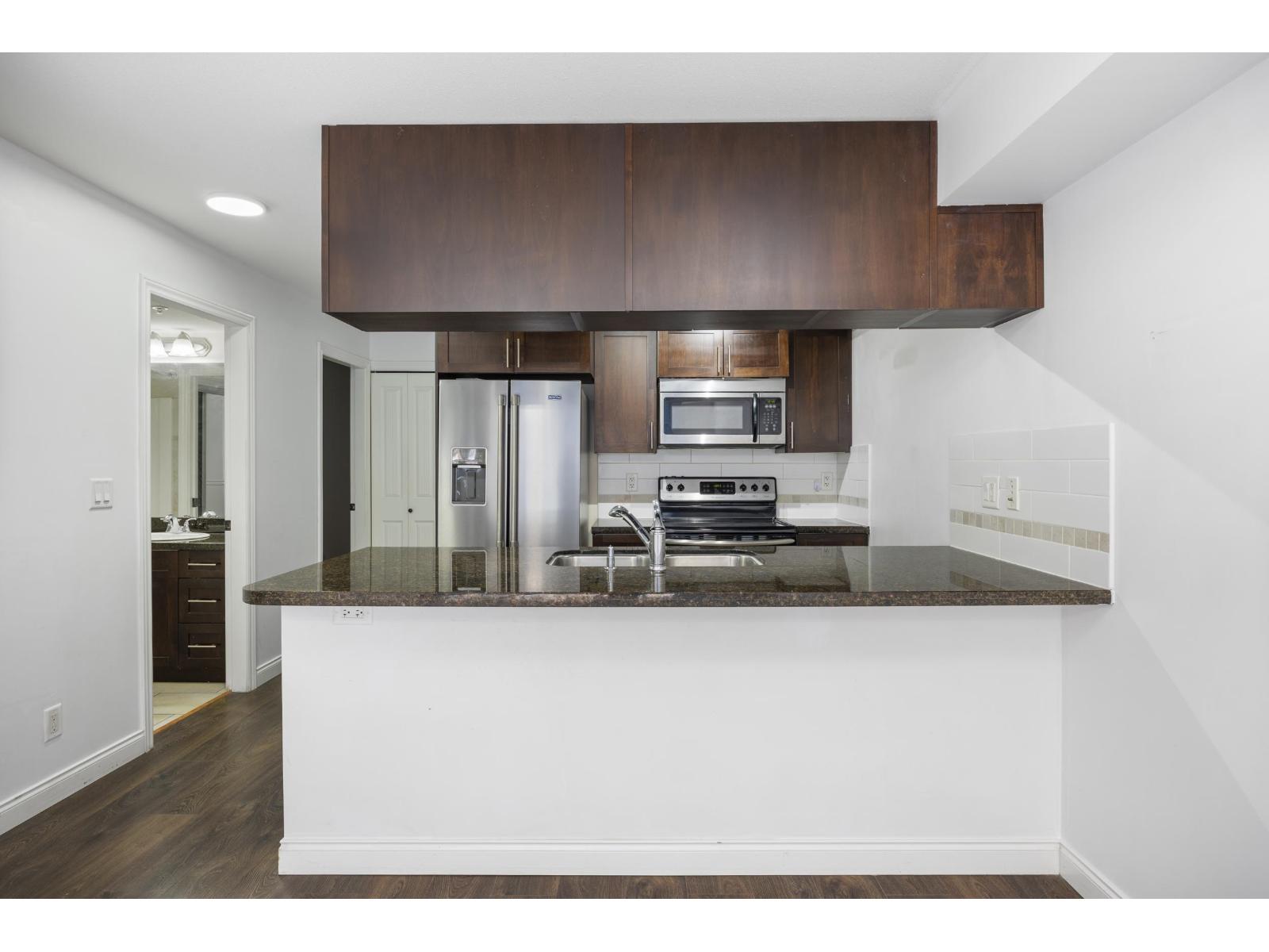 140 5660 201A STREET, Langley