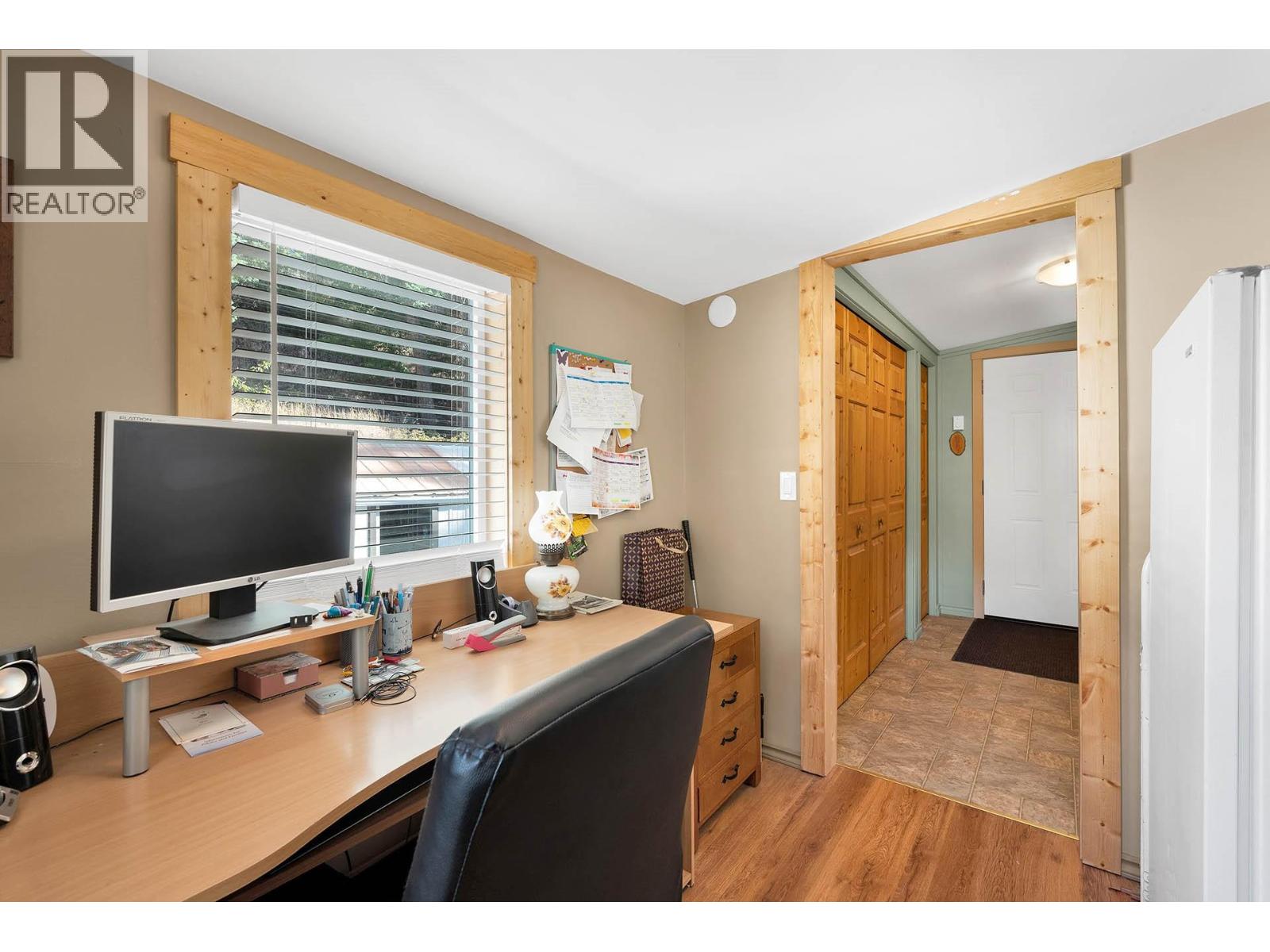  1888 Lakeview Drive, Kamloops