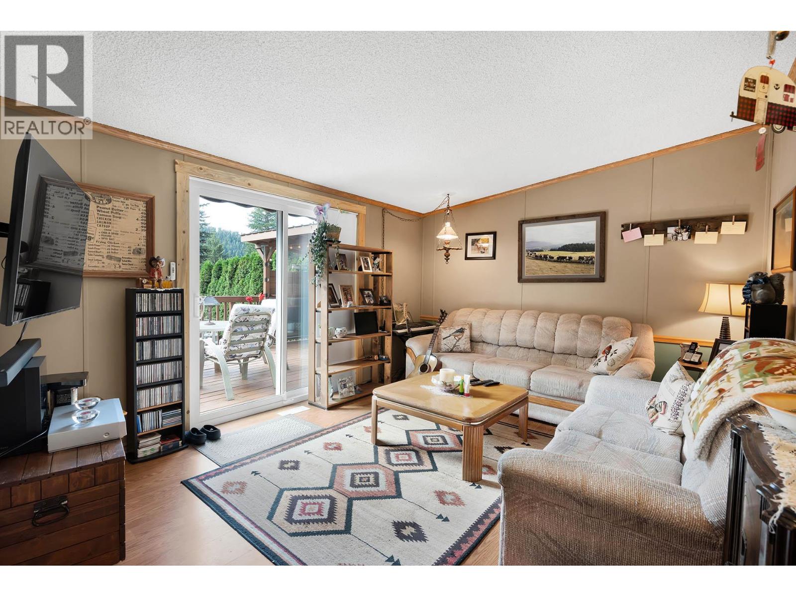  1888 Lakeview Drive, Kamloops