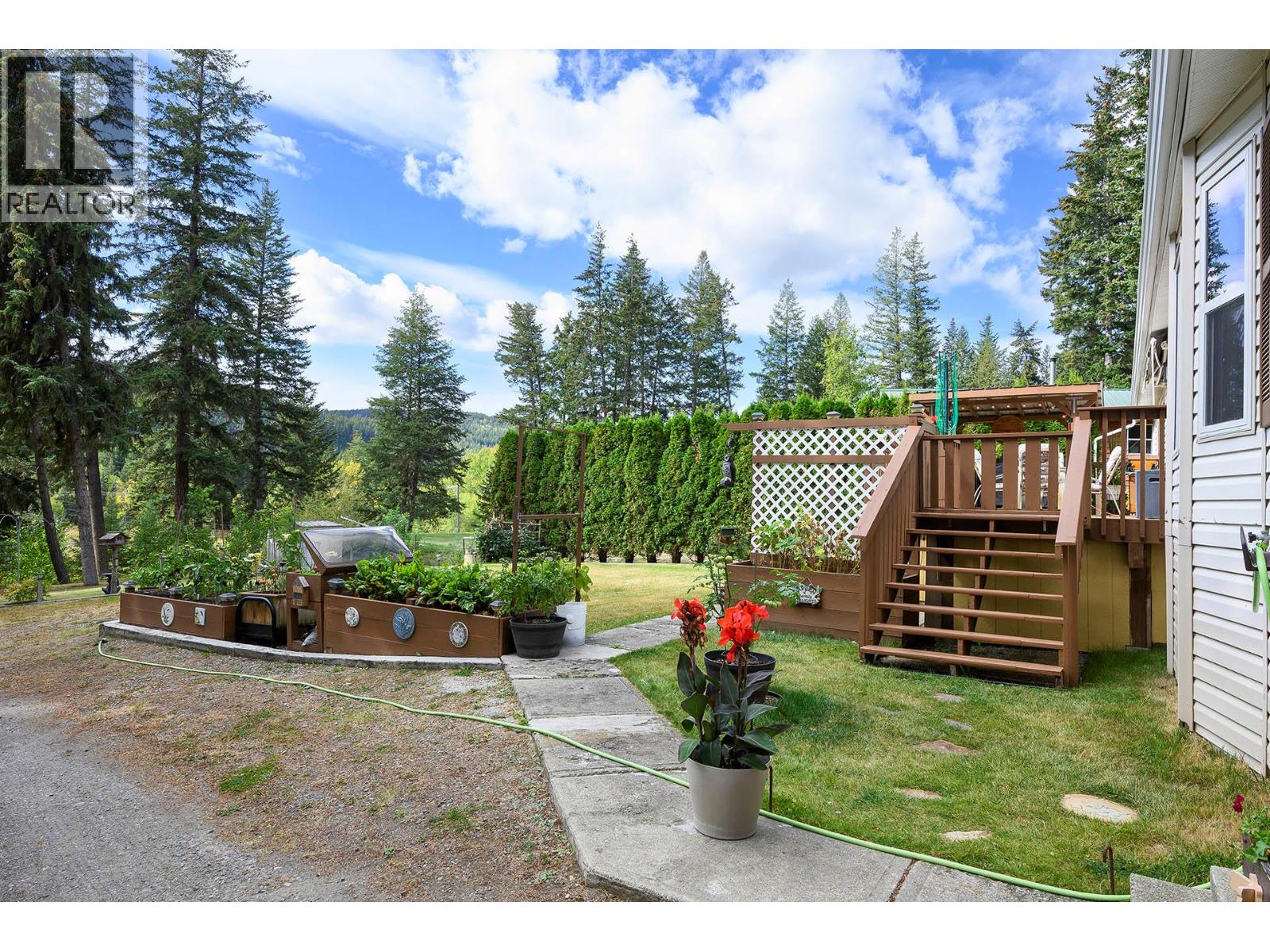  1888 Lakeview Drive, Kamloops