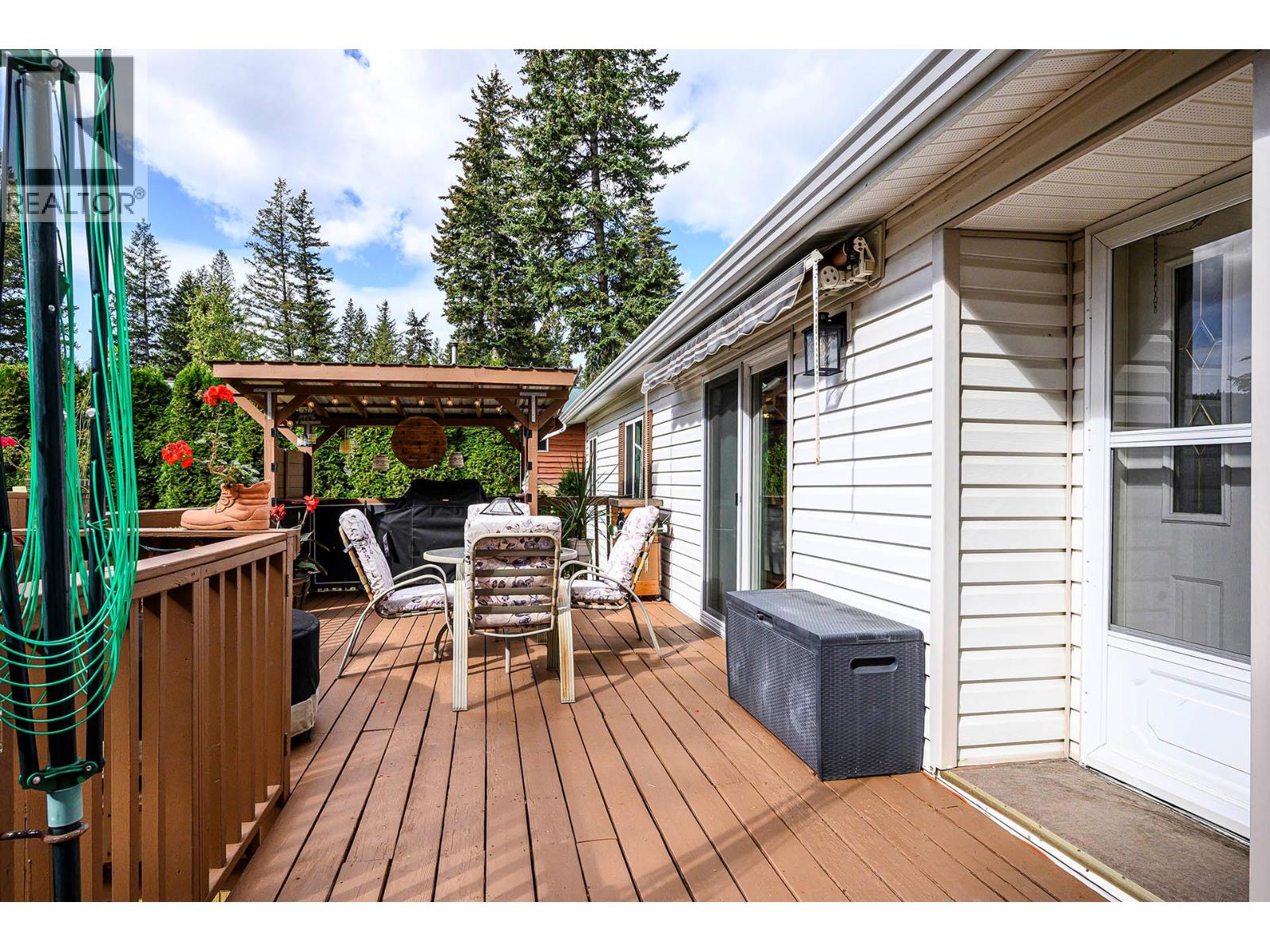  1888 Lakeview Drive, Kamloops