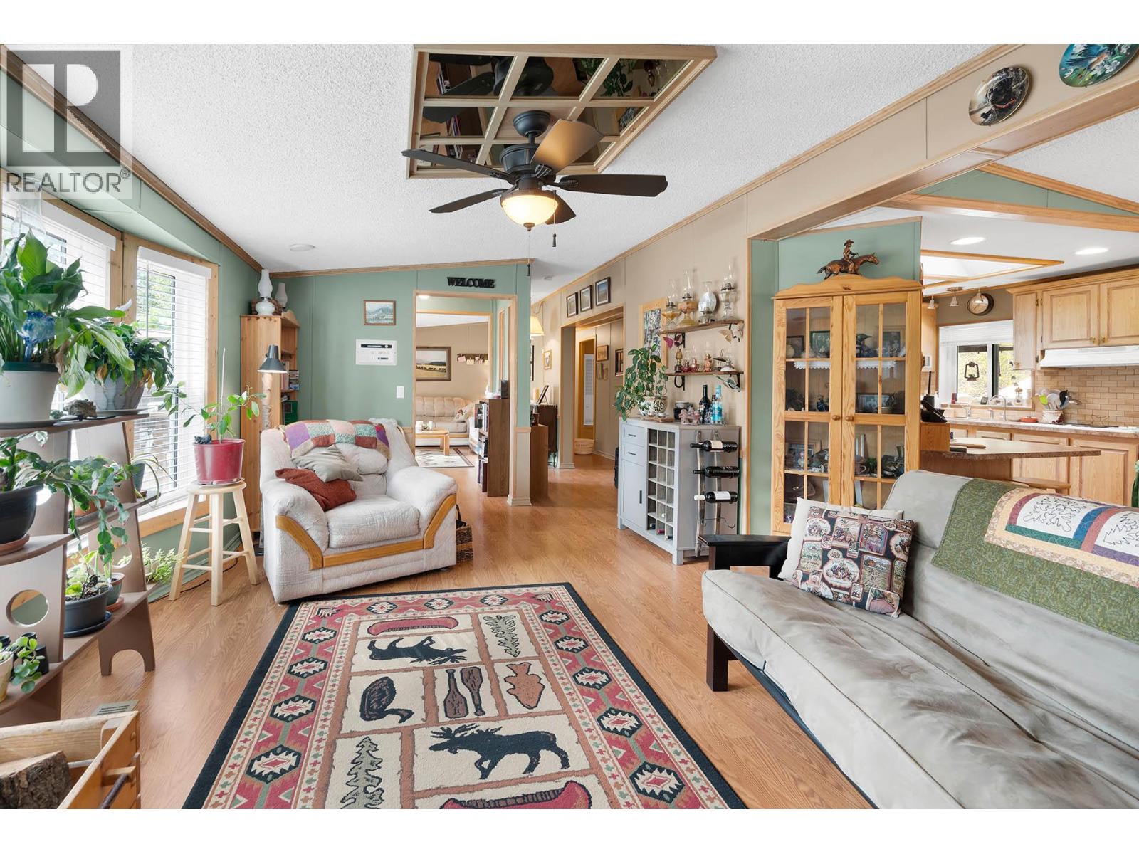  1888 Lakeview Drive, Kamloops