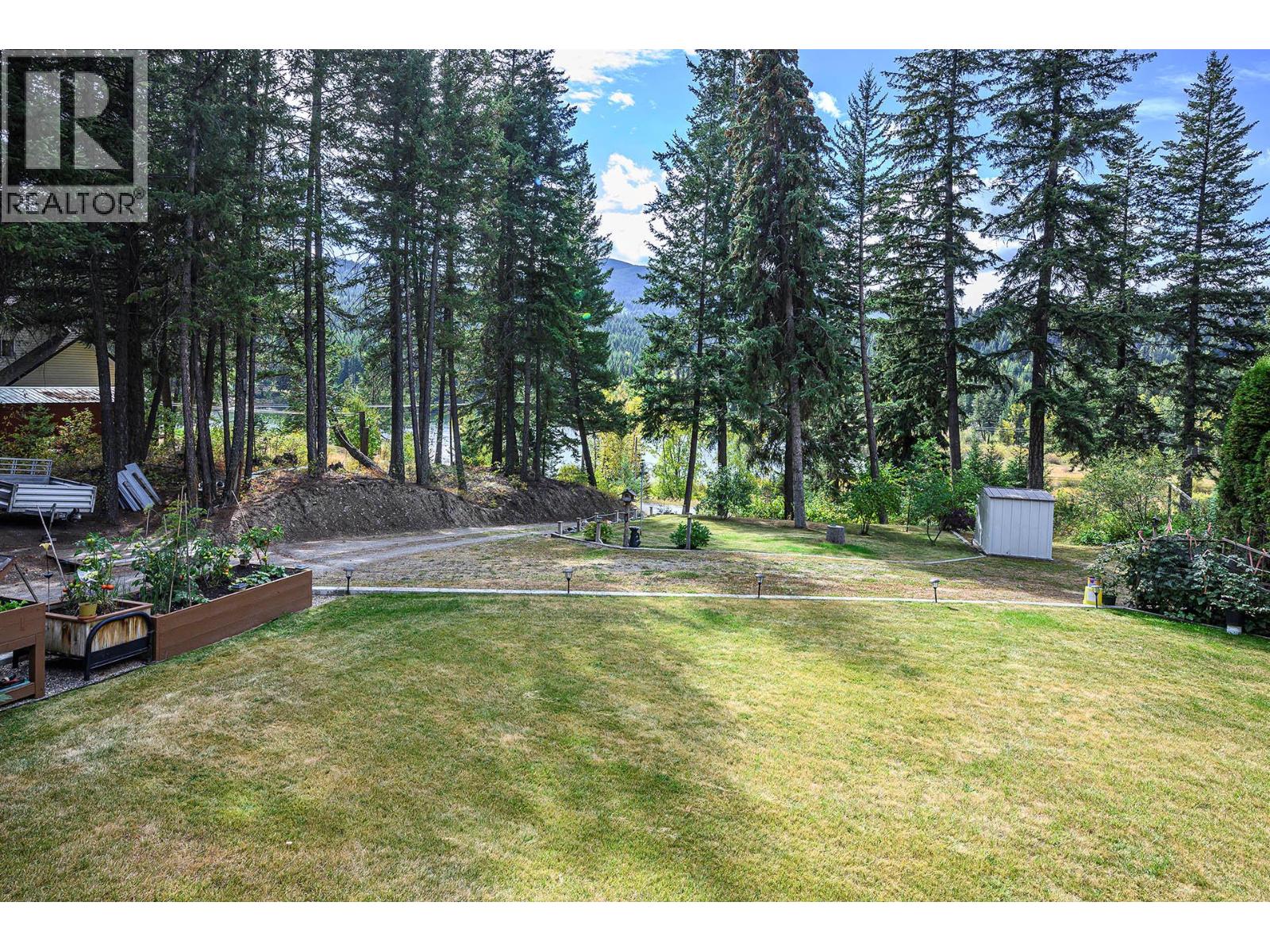  1888 Lakeview Drive, Kamloops