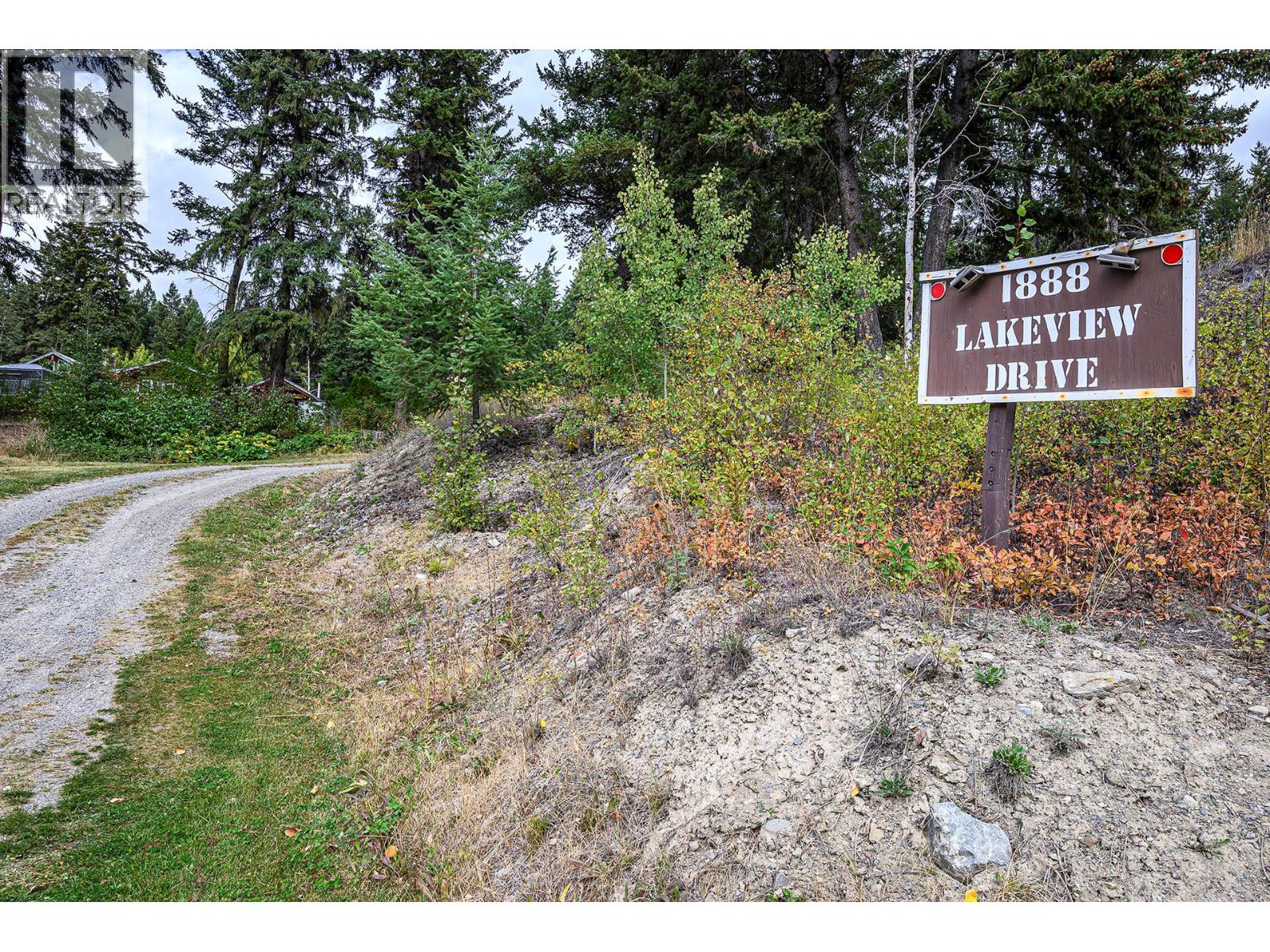  1888 Lakeview Drive, Kamloops